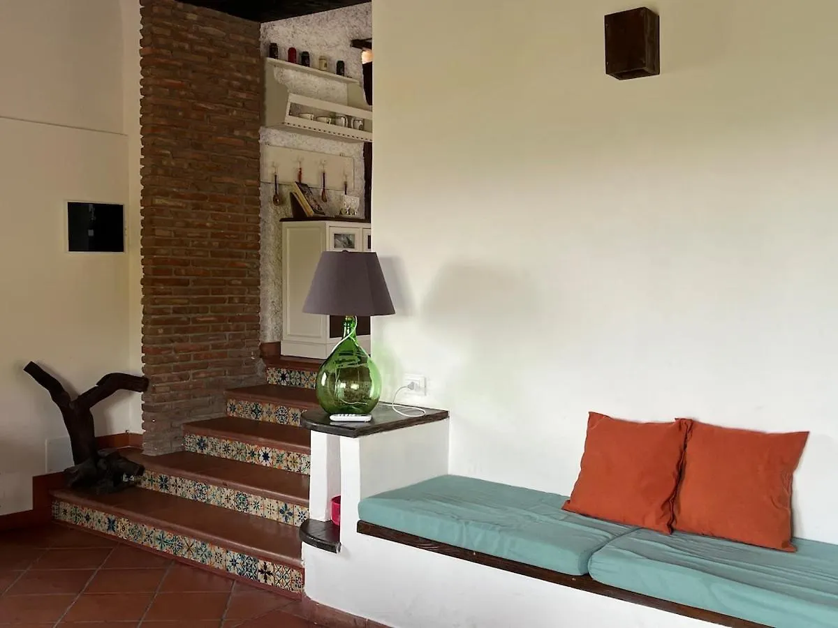 Chalet Mondifeso ペダーラ イタリア